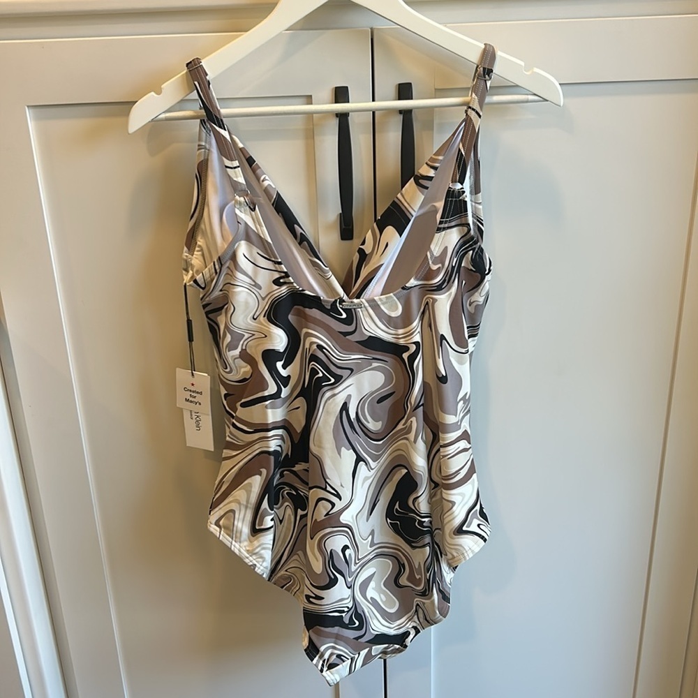 Calvin Klein Women's Twist Tummy Control One-Piece‎ Swimsuit 18 Plus NWT - Picture 3 of 14